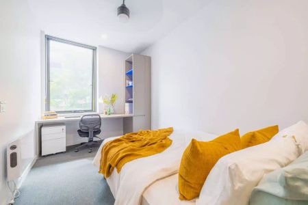 1 Bedroom Studio Premium - Photo 2