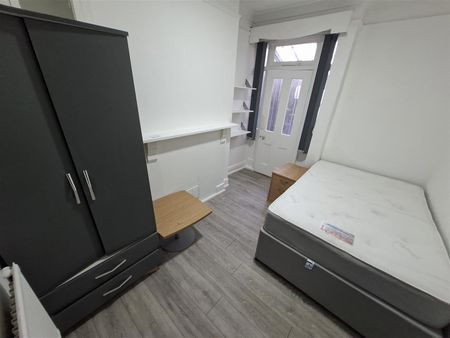 Malefant Street, Cardiff - Photo 5