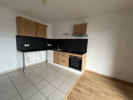 Location Appartement 2 pièces 53m² MARCQ EN BAROEUL 59700 - Photo 4