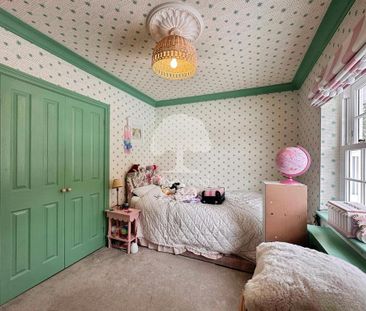 4 bedroom bungalow to rent - Photo 2