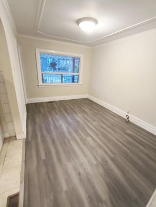 For Lease - 55 Chamberlain U2 Avenue, Toronto, Ontario - Photo 1