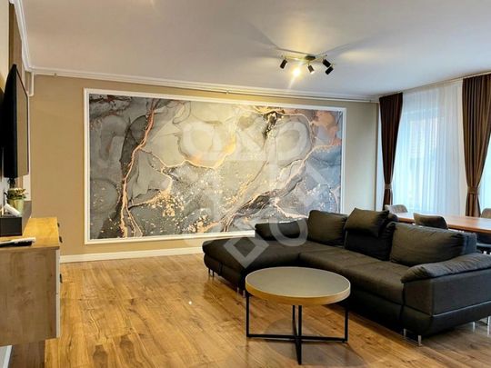 Apartament modern cu 3 camere de inchiriat ultracentral Orad - Photo 1