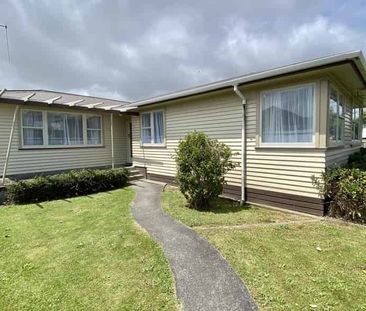 Immaculate 3-Bedroom Home – North East - Photo 4