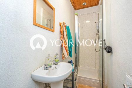 4 bedroom terraced house to rent - Photo 5