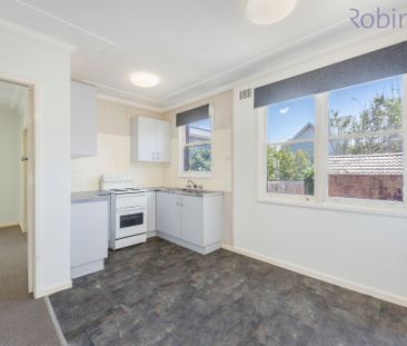 1 bedroom unit with single carport - Photo 5