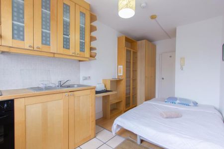 BILLS INCLUDED - Modern Studio Apartment in Pimlico, London SW1V - Photo 3