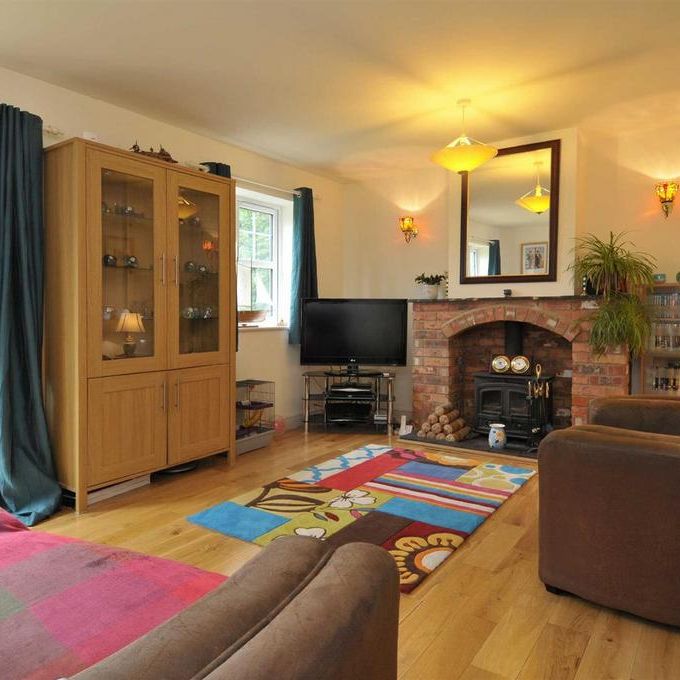 3 bedroom detached house to rent - Photo 1