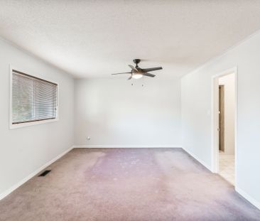 For Lease - 36 Bowler Street, Aurora, Ontario - Photo 3