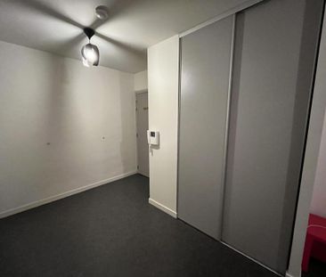 Location Appartement 1 pièce Meublé 33m² LE BOURGET DU LAC 73370 - Photo 3