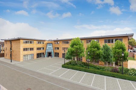 Golden House, Guildford, GU1 - Photo 4