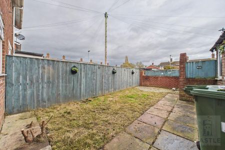 4 bedroom house of multiple occupation to rent - Photo 3