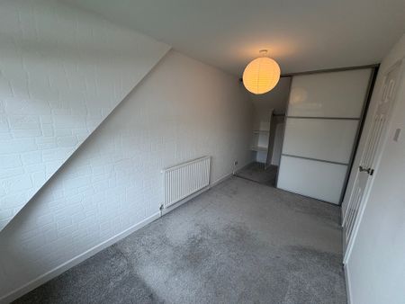 Clos Glanlliw, Pontlliw, Swansea, SA4 9DW - Photo 2