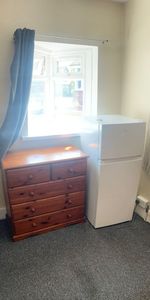 Room in a Shared Flat, Wembley Hill Road, HA9 - Photo 3