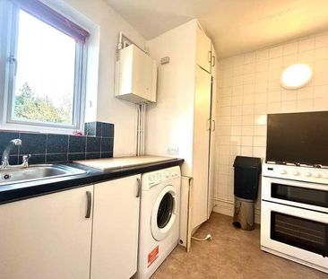 Malvern Court, Addington Road, Reading, Berkshire, RG1 - Photo 6