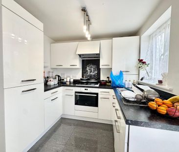 2 bedroom terraced house to rent - Photo 5