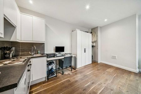 Studio to rent - Photo 5