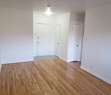 1 CH - 1 SDB - Montreal - $1,200 /mo - Photo 1