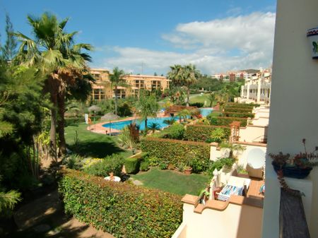 683491 - Apartment for rent Riviera del Sol, Mijas, Málaga, Spain - Photo 4