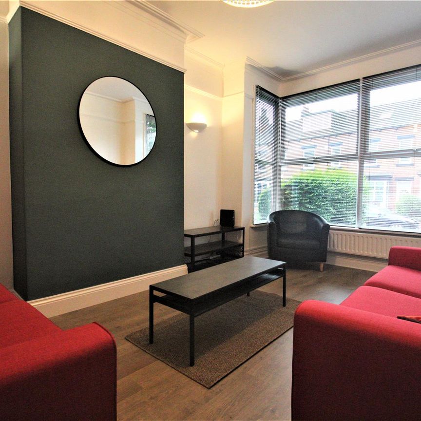 Newport Gardens, Headingley, LS6 3DA, Leeds - Photo 1