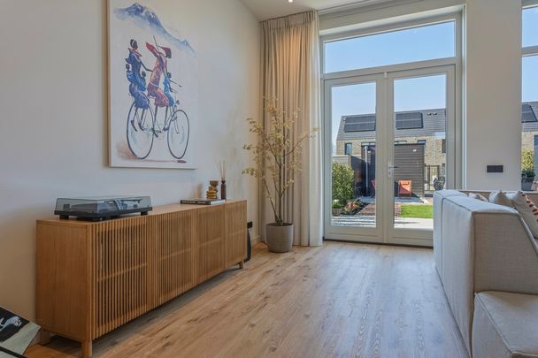 Van Der Duijn Van Maasdamweg 461 - Photo 1