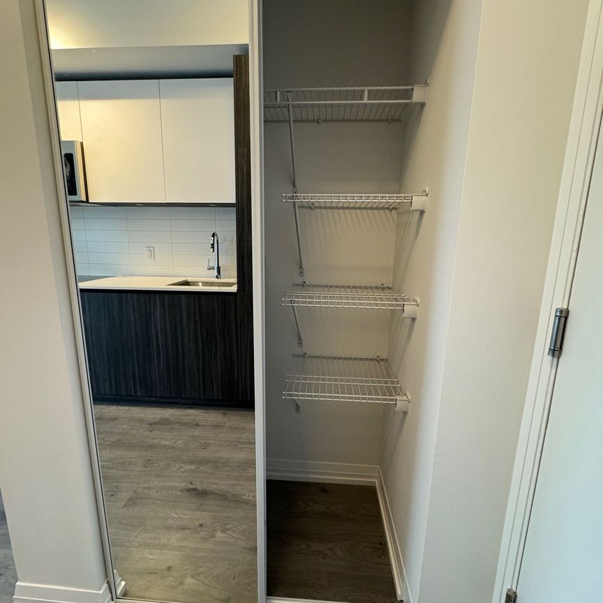 For Lease - 8 Widmer Street Unit# 1608, Toronto, Ontario - Photo 1