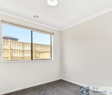 29 Hekela Street, Clyde North - Photo 1