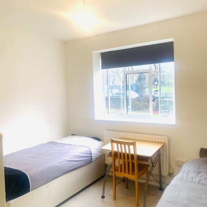 Room in a Shared Flat, Kington House, NW6 - Photo 1