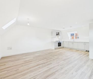 2 bedroom coach house to rent - Photo 5