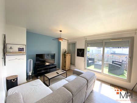 Location Appartement 3 pièces 63m² - Photo 2