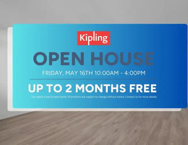 100 Dundas St E | 100 Dundas Street East, Mississauga - Photo 1