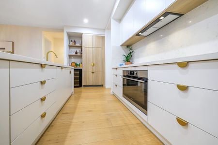 39 Jingeri Street, Redland Bay, QLD 4165 - Photo 2