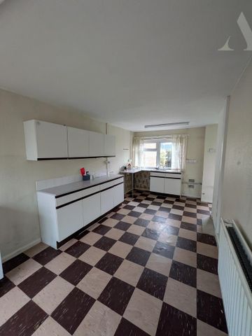 3 bedroom terraced house to rent - Photo 5