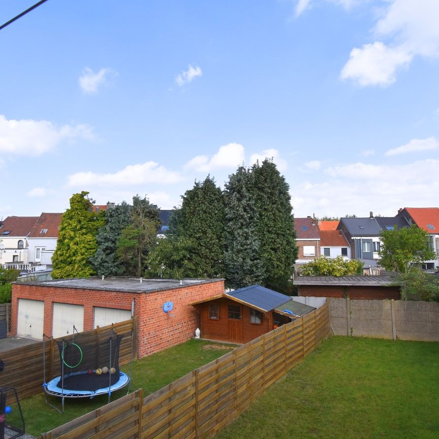 Appartement te huur in Sint-Pieters-Leeuw - Foto 1