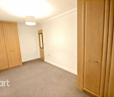 3 bedroom end of terrace house to rent - Photo 3