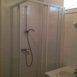 Location Appartement 1 pièce 34m² - Photo 2