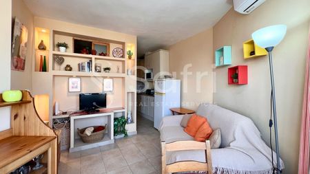 Alquiler de piso en Calle Málaga - Photo 2