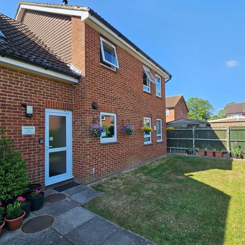 Poplar Road, AYLESBURY - Photo 1