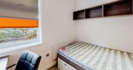 Flat 7 - 2 Bedrooms - Photo 5