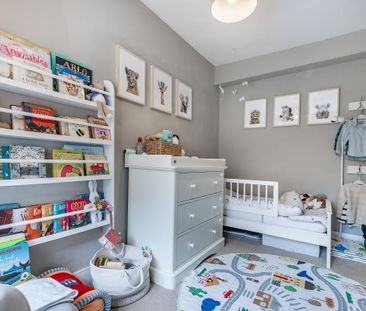 3 bedroom terraced house to rent - Photo 4