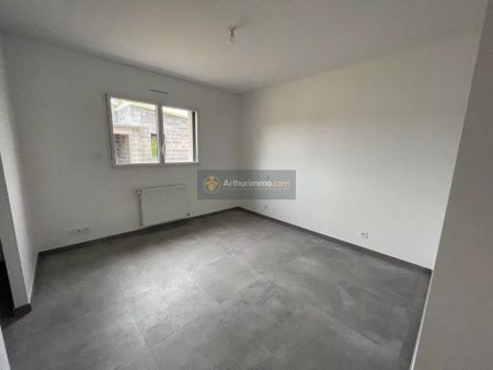 Location Maison 5 pièces 110 m2 à Henvic - Photo 4