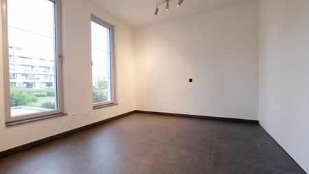 Gelijkvloers nieuwbouwappartement met prachtig uitzicht - Photo 4