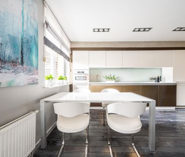 Mieszkanie 3-pokojowe z klimatyczną strefą kąpielową w sypialni - Фото 3