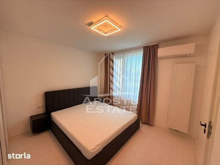 Apartamet cu 2 camere de inchiriat-lux, loc de parcare, Dumbravita - Fotografie 2