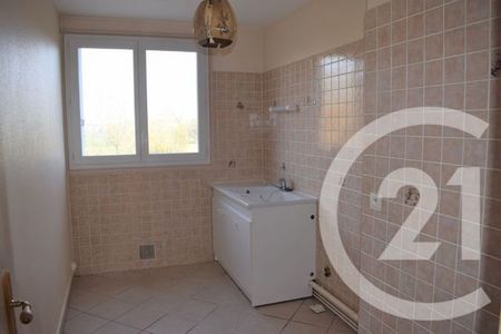 Appartement à louer 3 pièces - 56,79 m2 CHATEAUROUX - 36 - Photo 4