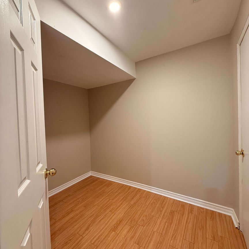 For Lease - 294 Wildberry Crescent Unit# Bsmt, Vaughan, Ontario - Photo 1