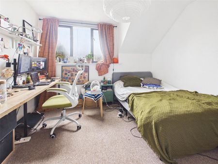 2 bedroom semi-detached house to rent - Photo 5