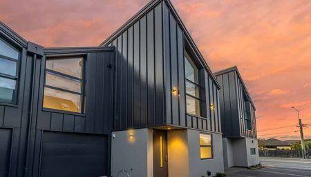 Contemporary Urban Living in the Heart of St Albans - Photo 2