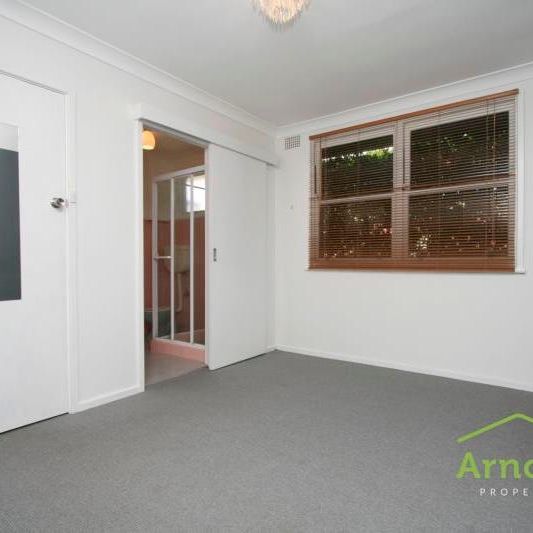 PERFECT LOCATION FOR SUMMER - 1 BED MEREWETHER - Photo 1