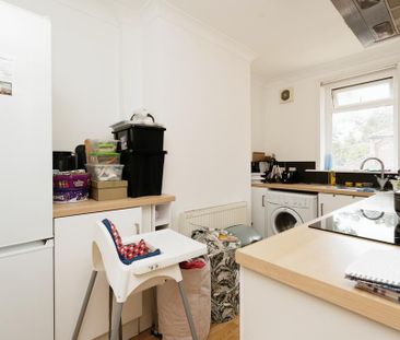 1 bedroom flat to rent - Photo 6
