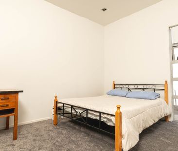 CBD Affordable Apartment - Photo 2